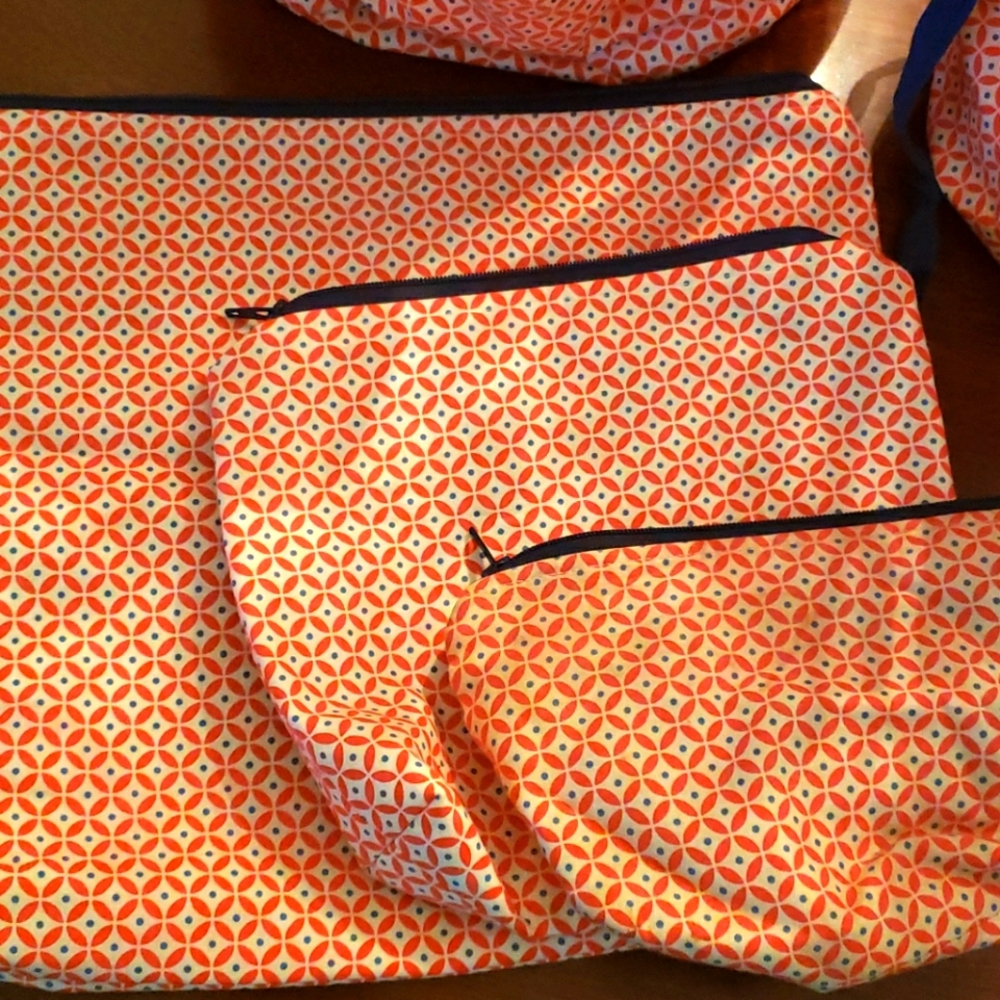 Travel bags for toiletries